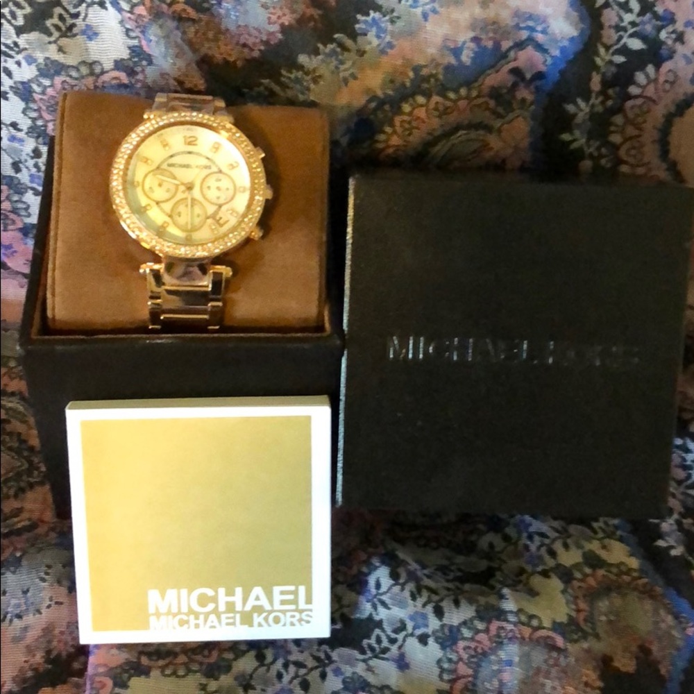 New Michael Kors Rose tone Parker watch